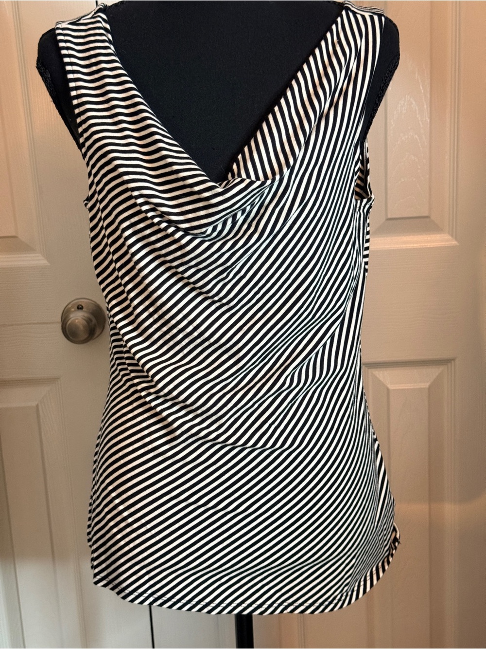 WHBM Black & White Sleeveless Cowl-Neck Top Size Medium
